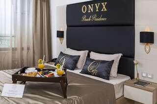 Отель Onyx Beach Residence Свети-Влас Апартаменты с 1 спальней и балконом (для 2 взрослых и 1 ребенка)-3